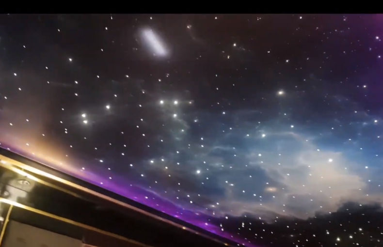 TRẦN SAO CỰC QUANG HẮT VIỀN