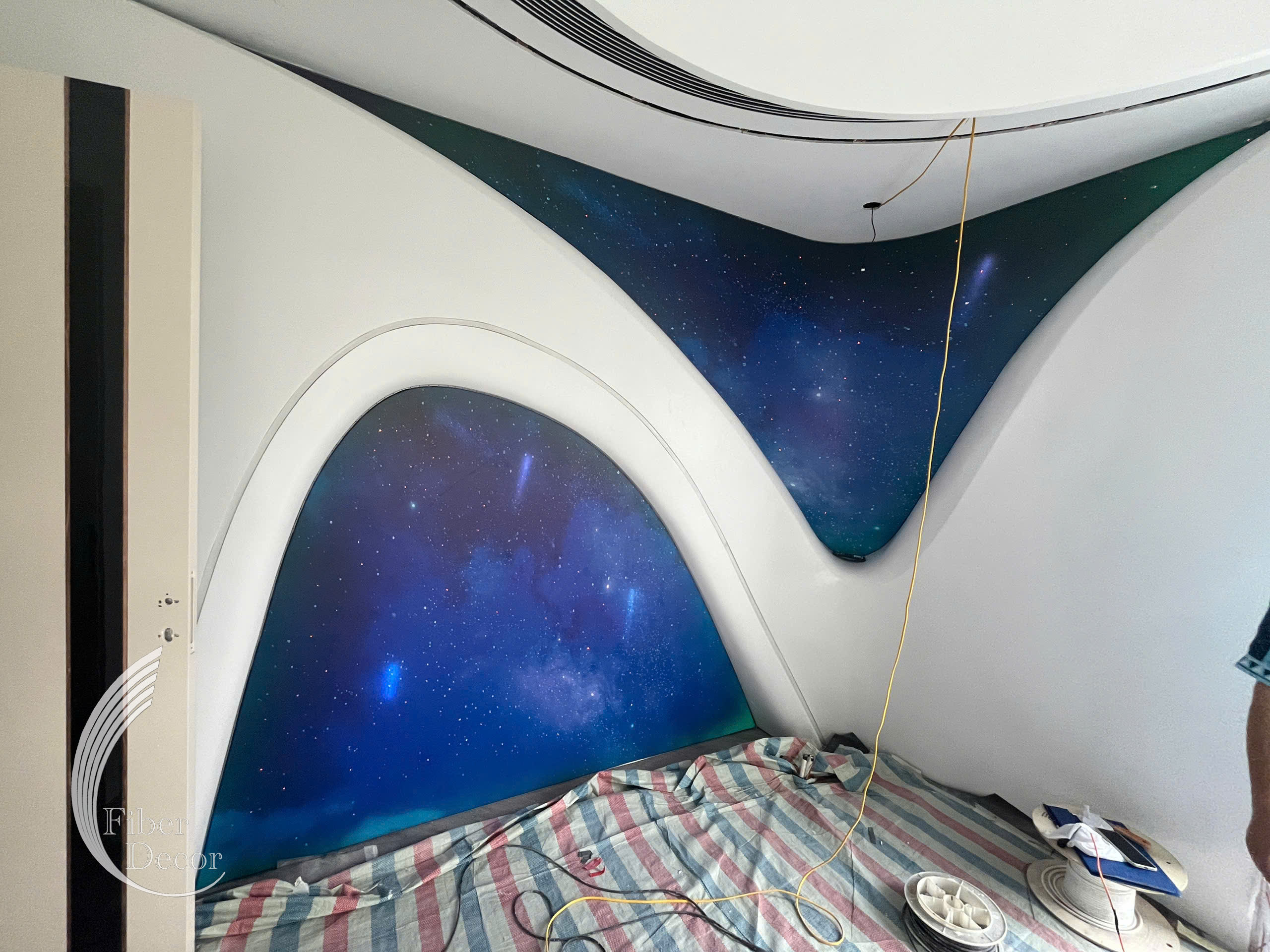 Thi công vách ánh sao