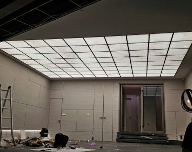 Toàn cảnh thi công trần xuyên sáng Bình Dương diện tích 10x8m tại gara biệt thự